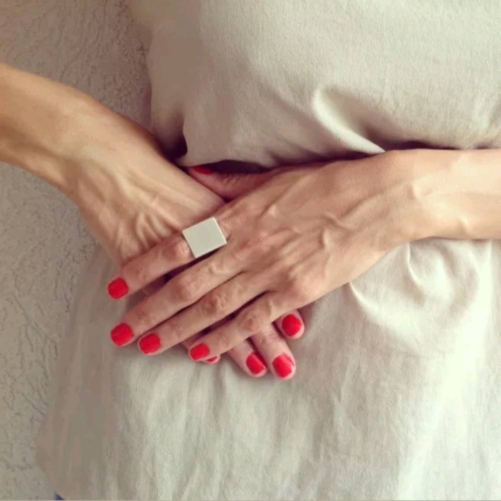 Statement Ring - Picture 1 of 3